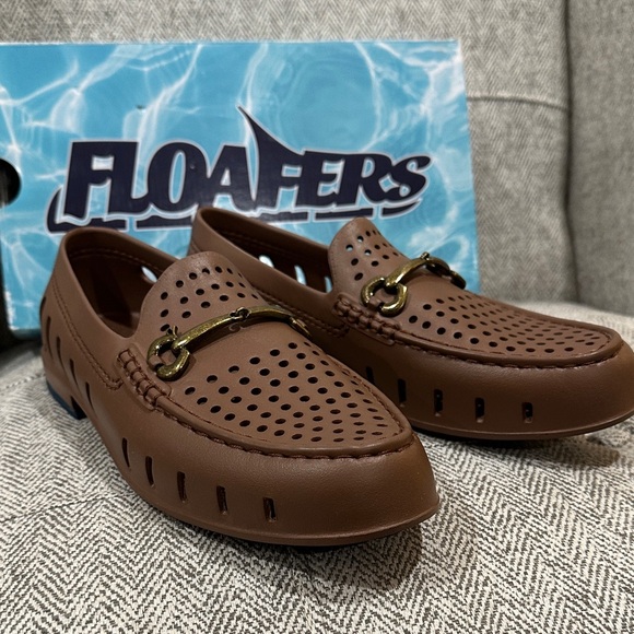 Floafers Driftwood Brown and Sailor Navy Chairman Bit Boat Shoes Men’s 8 NIB/NWT - Picture 2 of 12